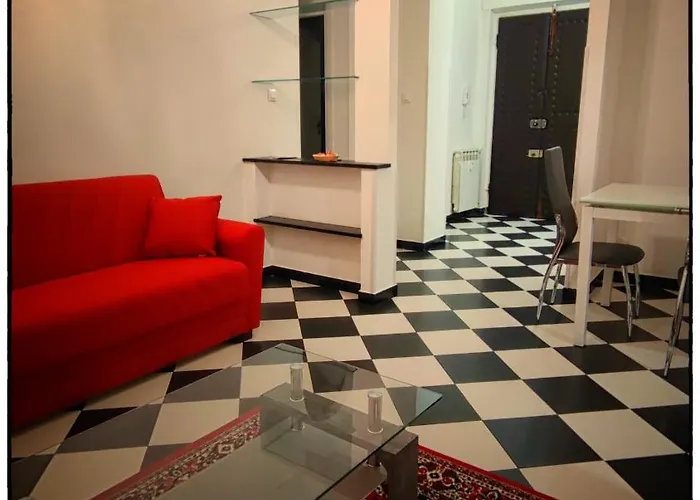 Tra Mare E Centro * Genova